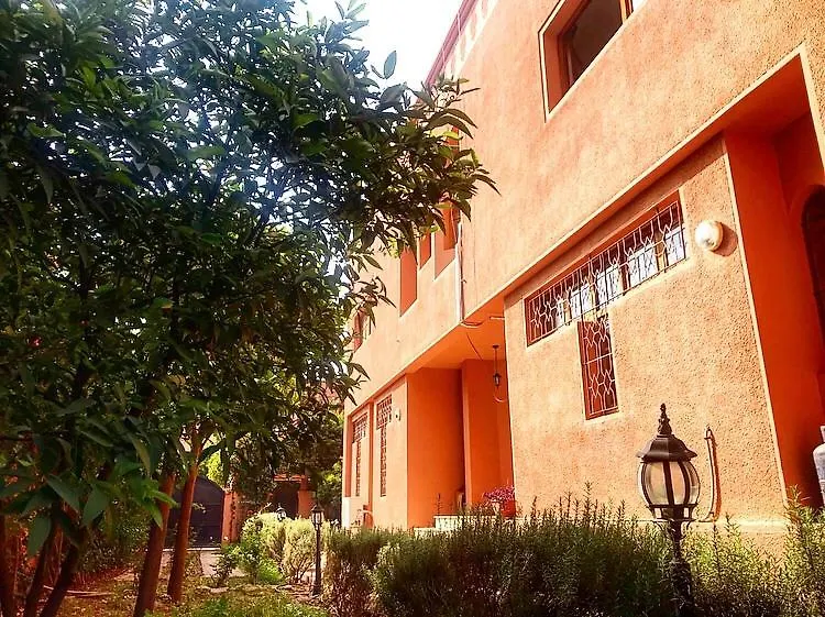 kontakty Villa Des Roses